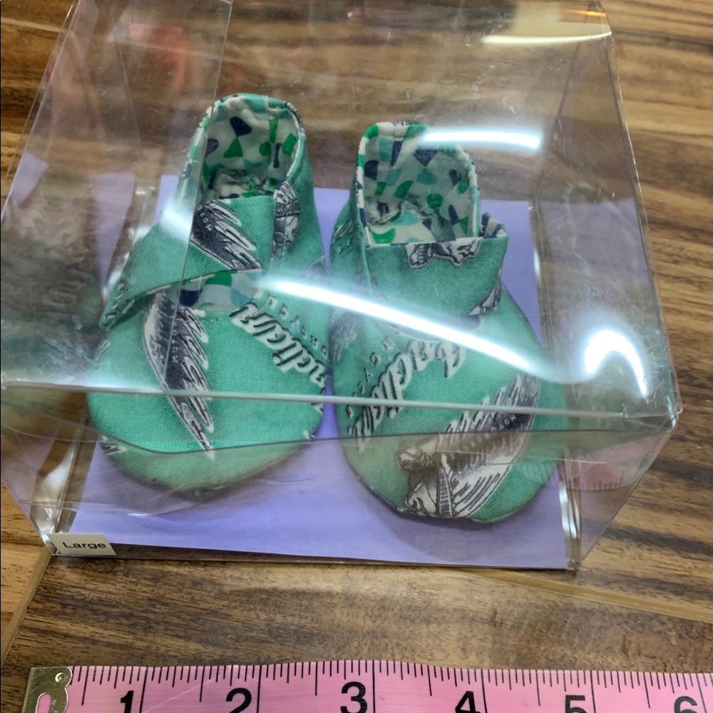 Indian Motorcycles baby shoes size large, NWOT - Picture 5 of 5
